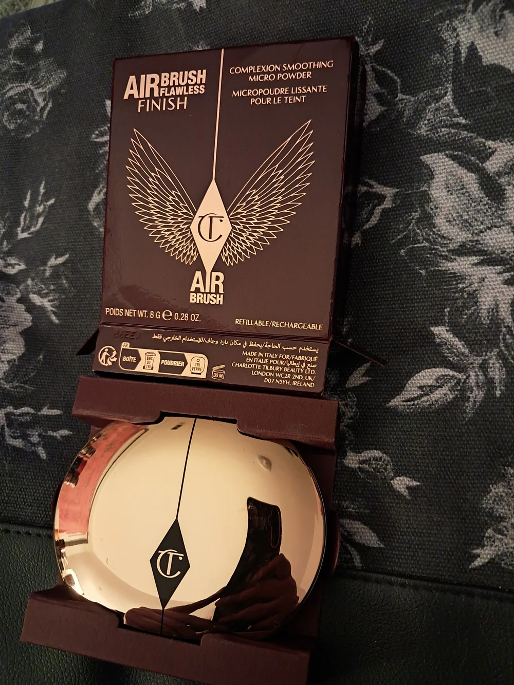 Charlotte Tilbury Airbrush Flawless Finish Powder